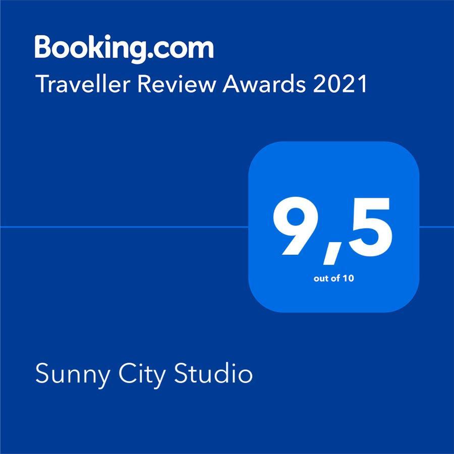 カラマタSunny City Studioアパートメント エクステリア 写真